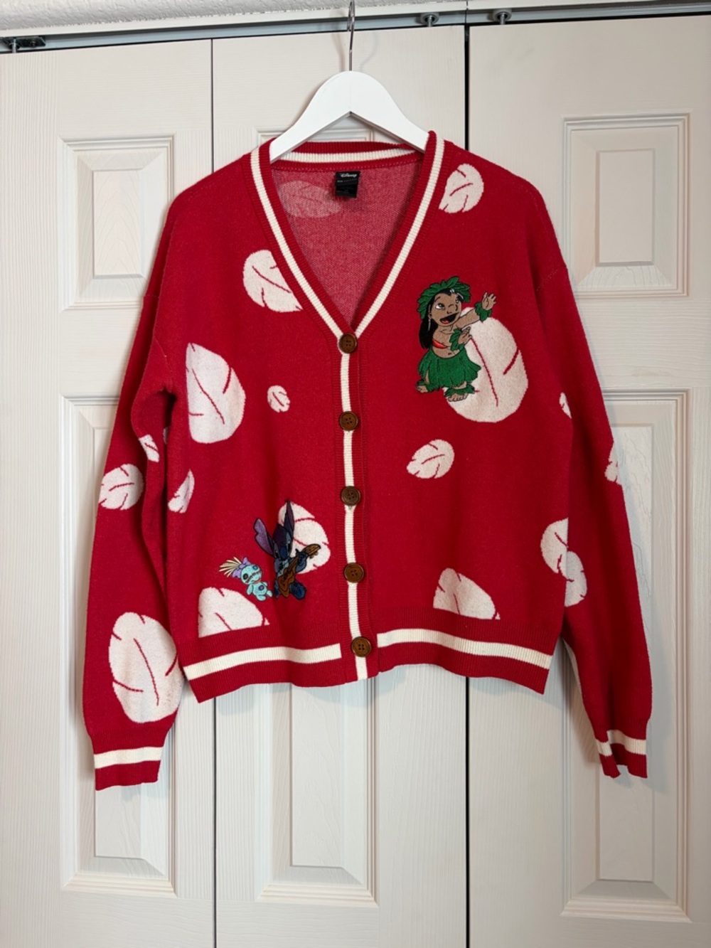 Disney Lilo and Stitch Red Women's V-Neck Cardigan Sweater Buttoned Disney World